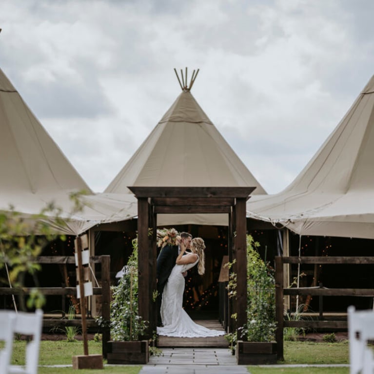 Nuddock Wood Lake Wedding Nuddock Wood Lake Wedding