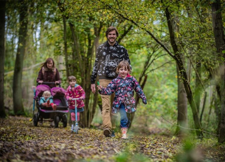 Lincolnshire forests and woodland Family in woodland